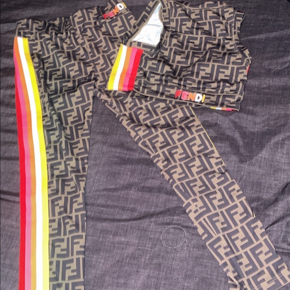 Girls Fendi top size 6 Bottom 7